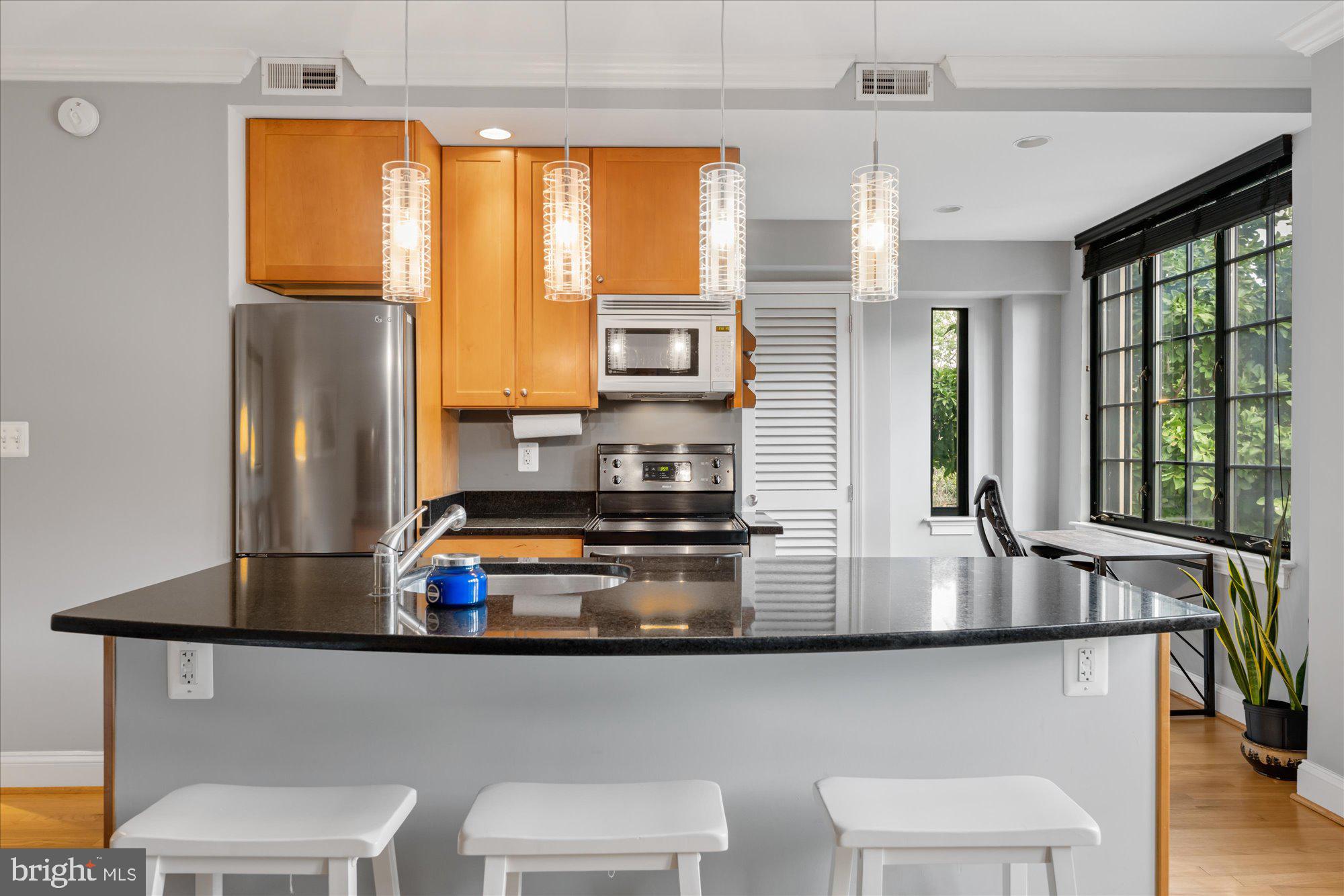 1701 16th St NW #338