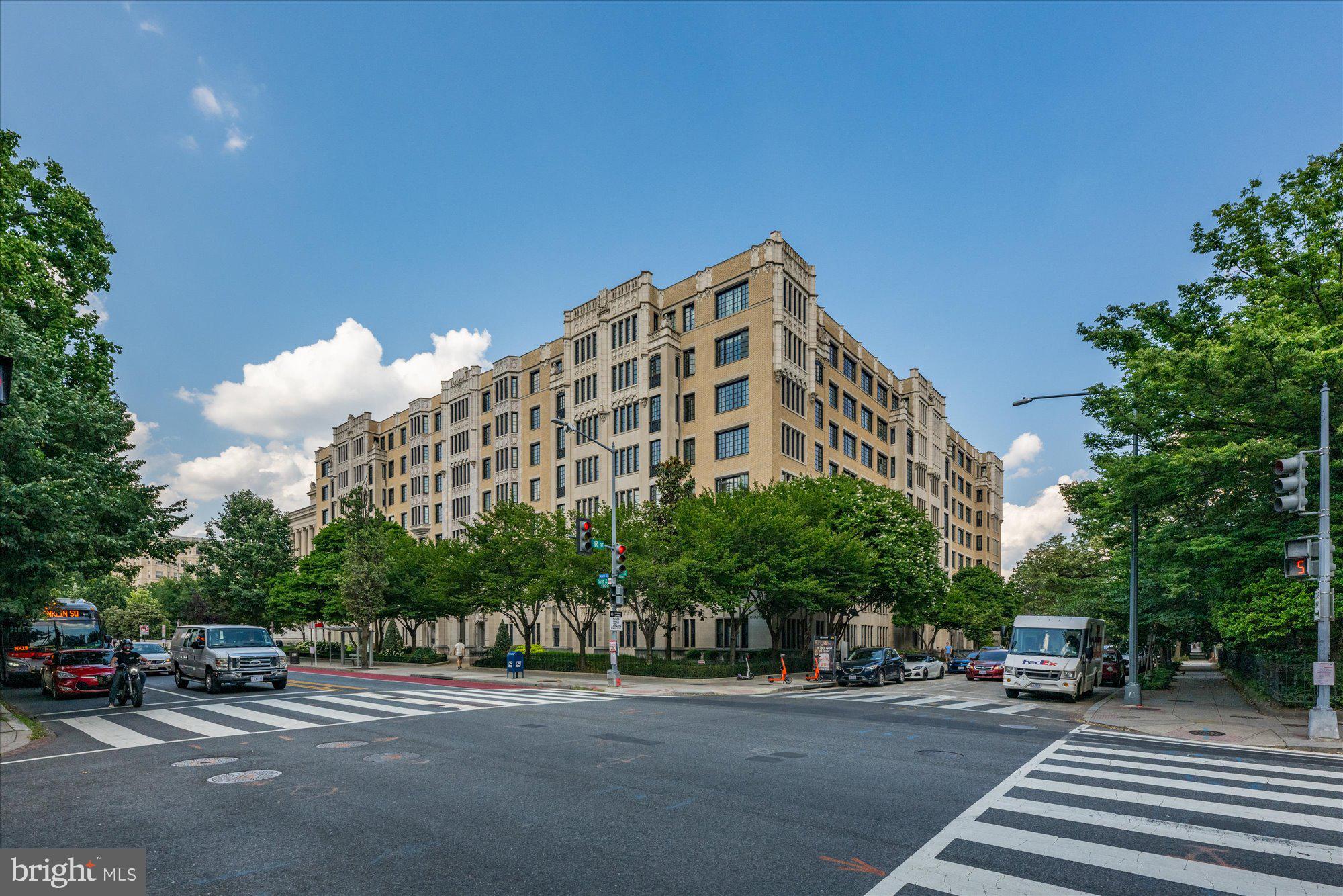 1701 16th St NW #338