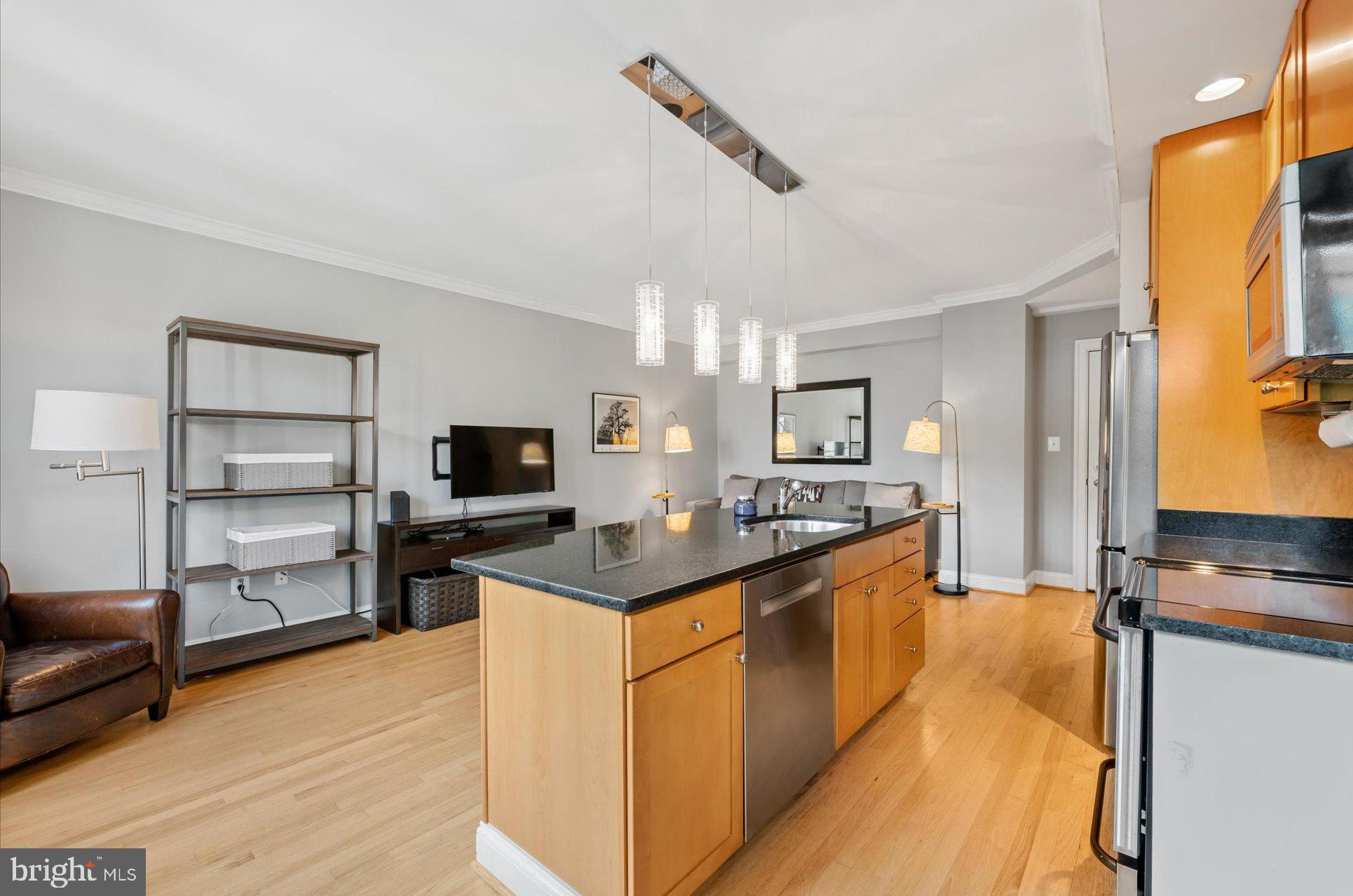 1701 16th St NW #338