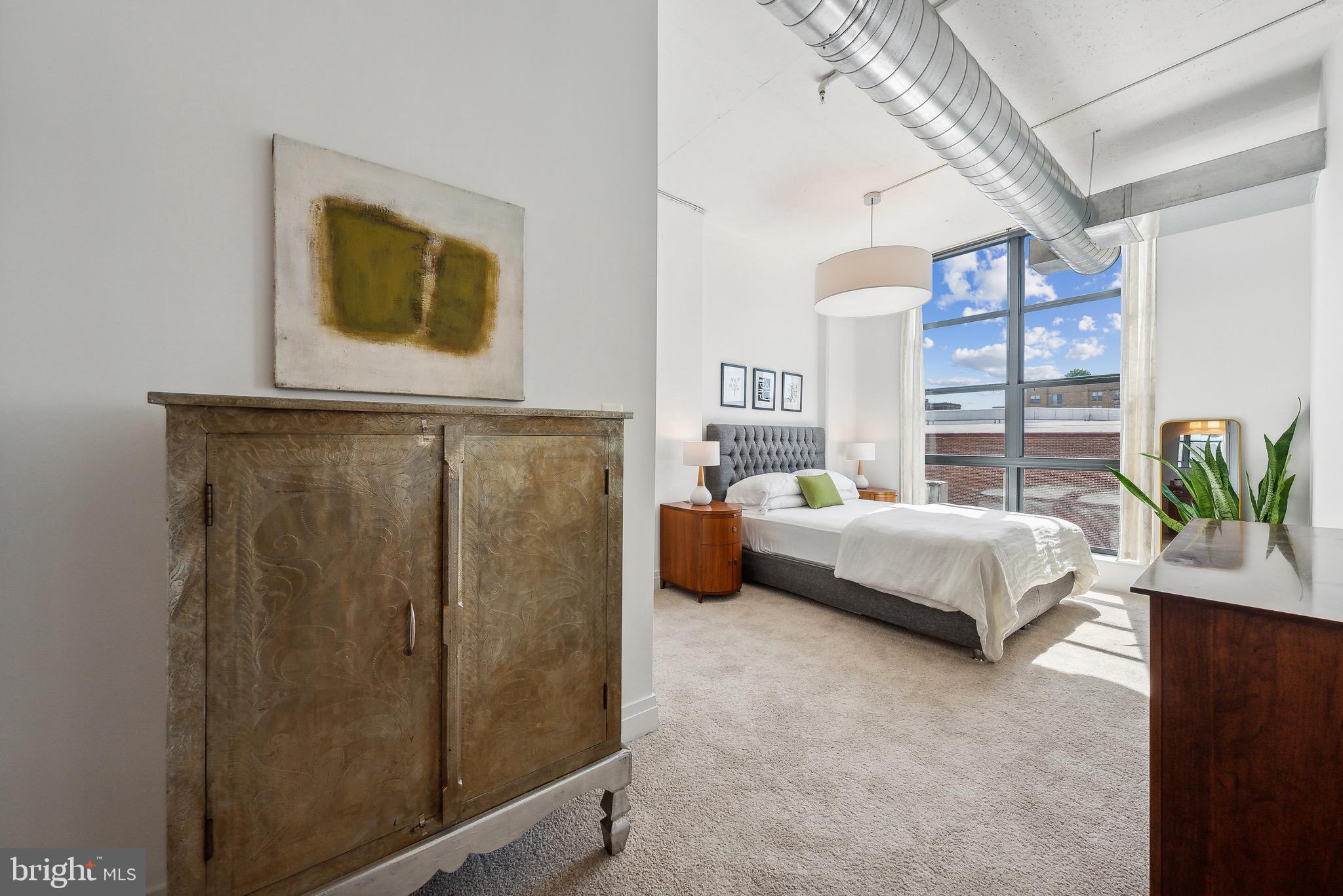 2020 12th St NW #418