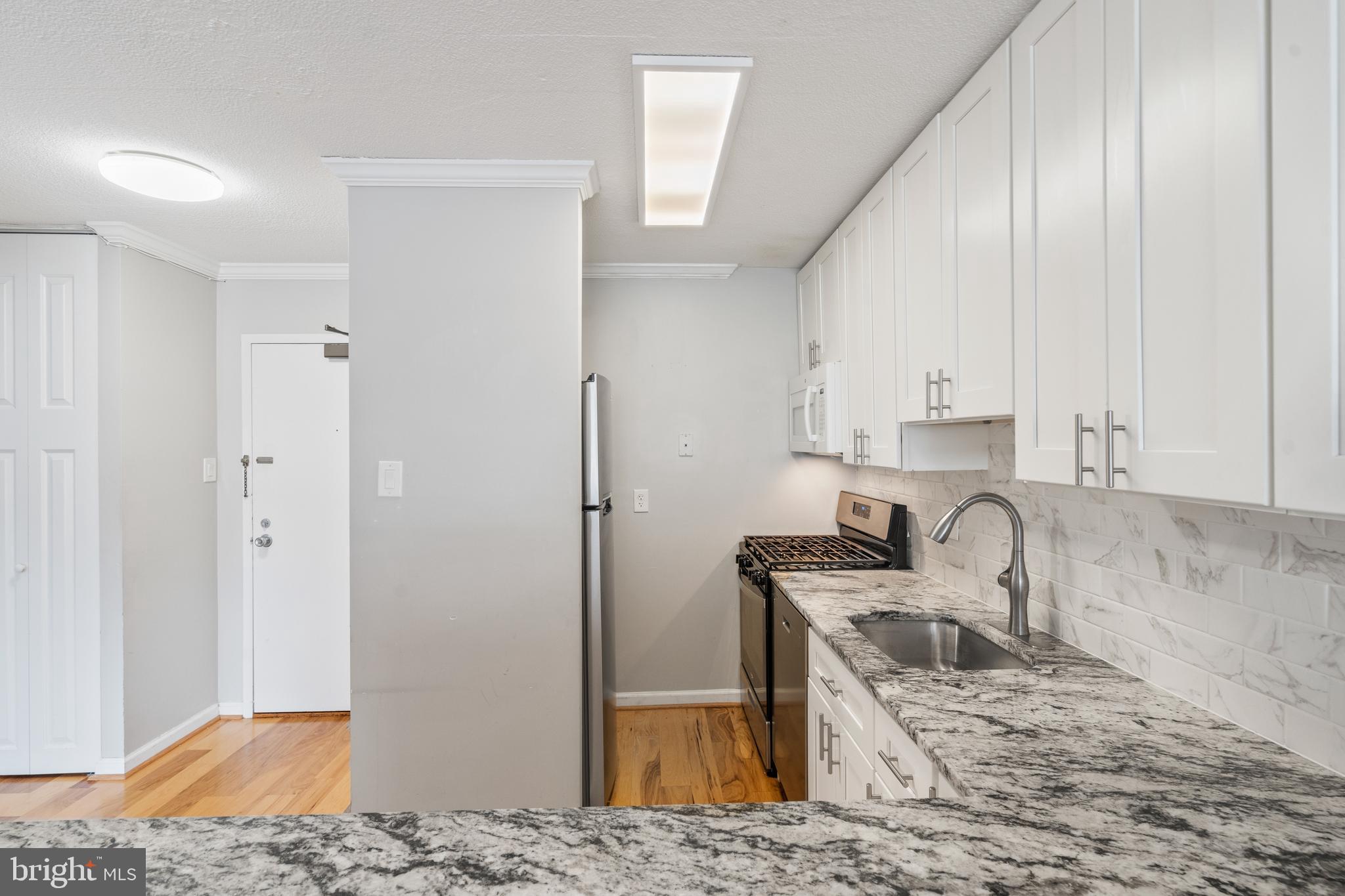 1301 20th St NW #607