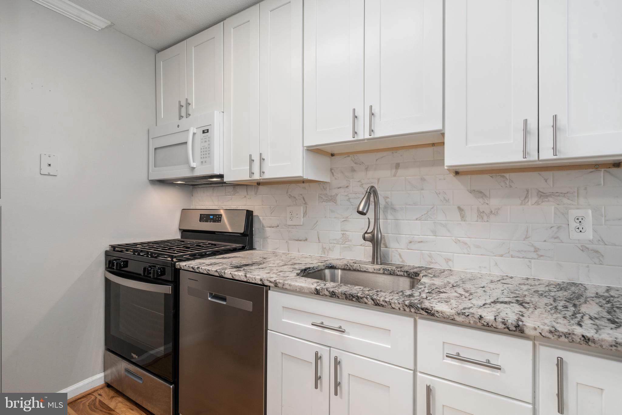 1301 20th St NW #607