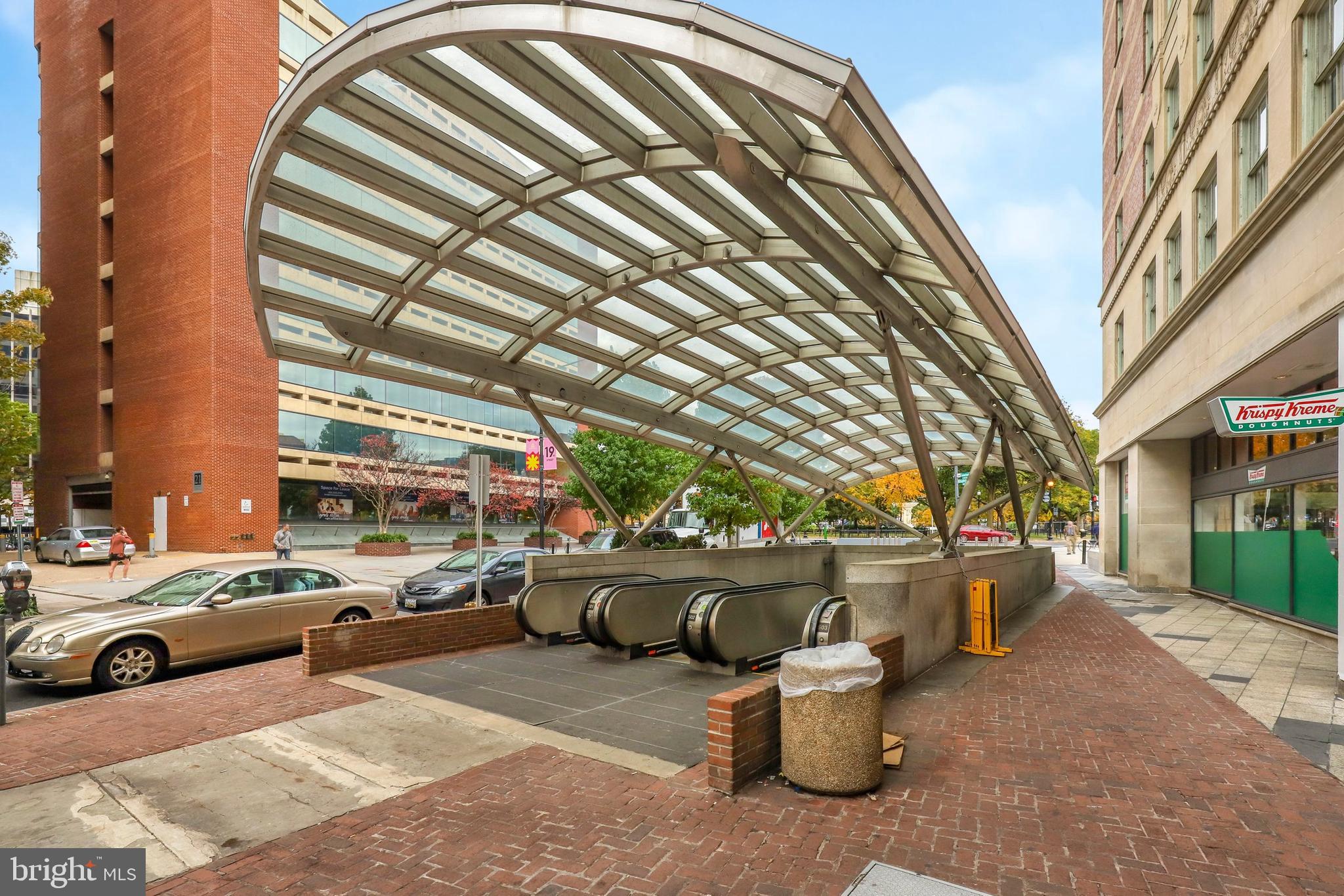 1301 20th St NW #607