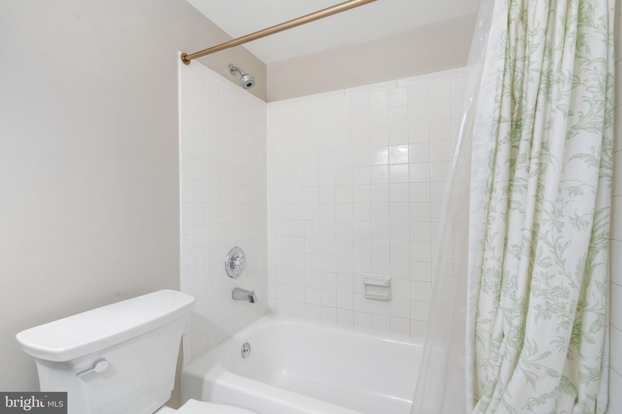 1301 20th St NW #607