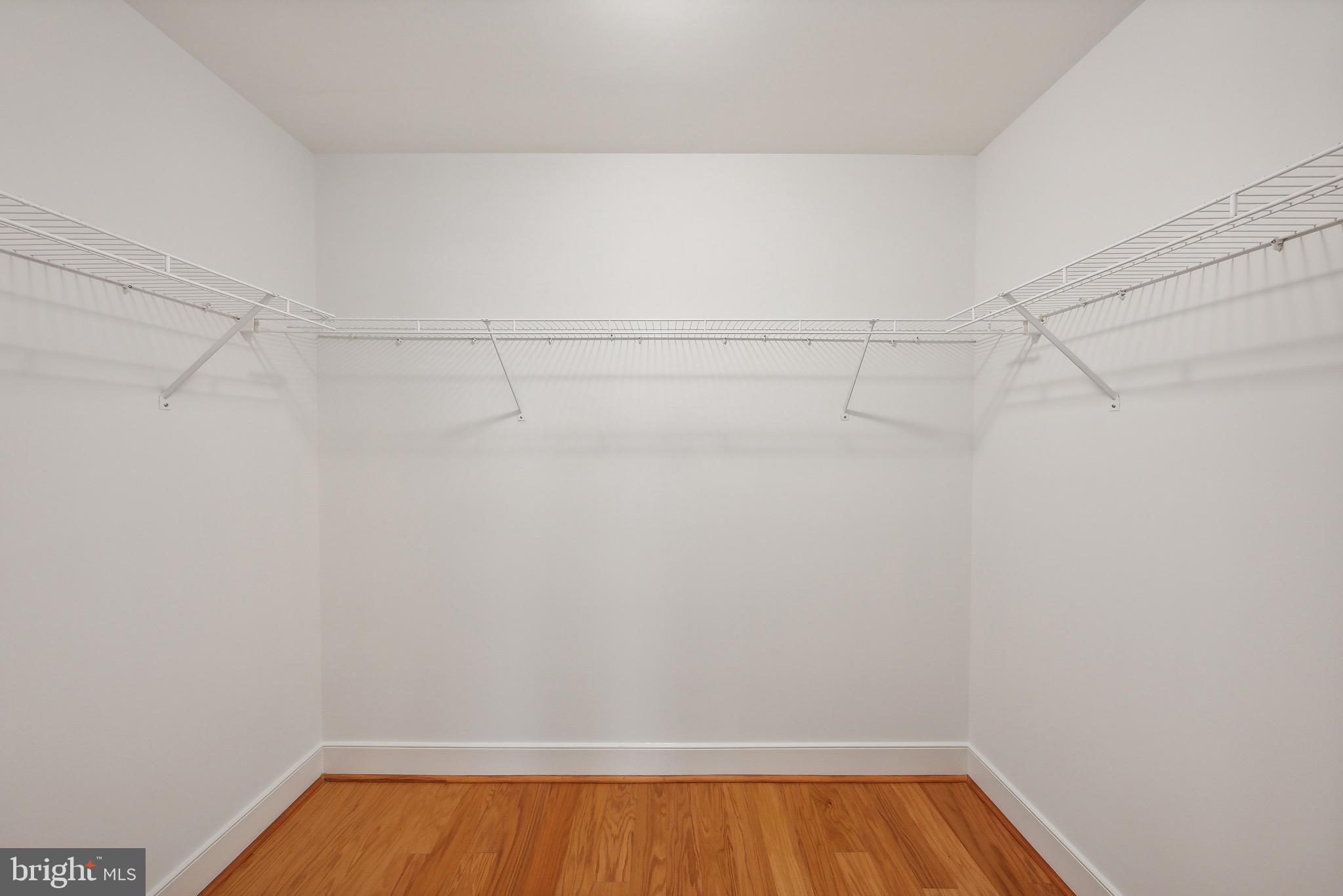 910 M St NW #609