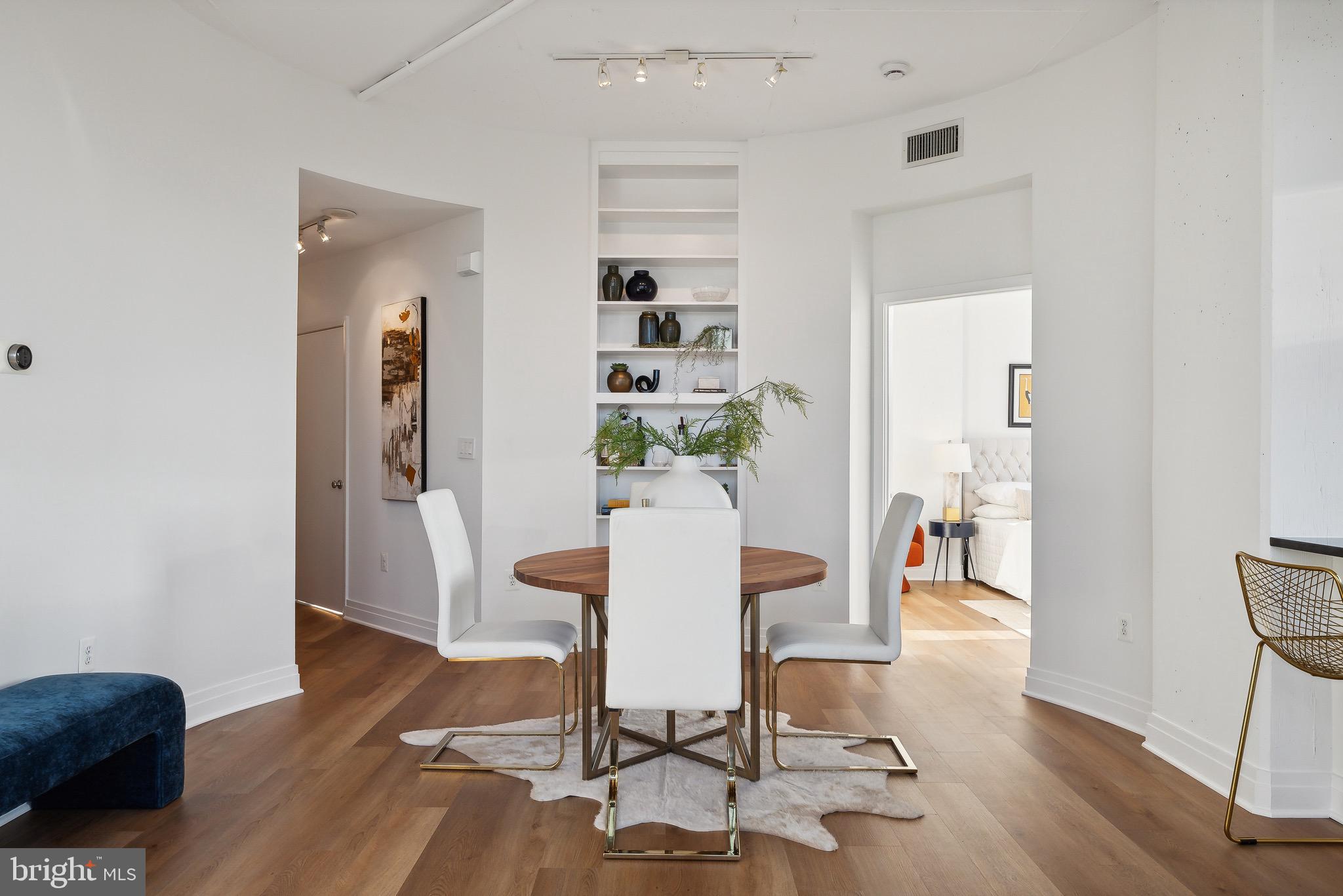 2020 12th St NW #603