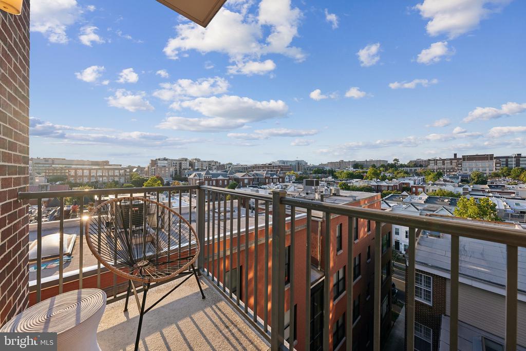 2020 12th St NW #603
