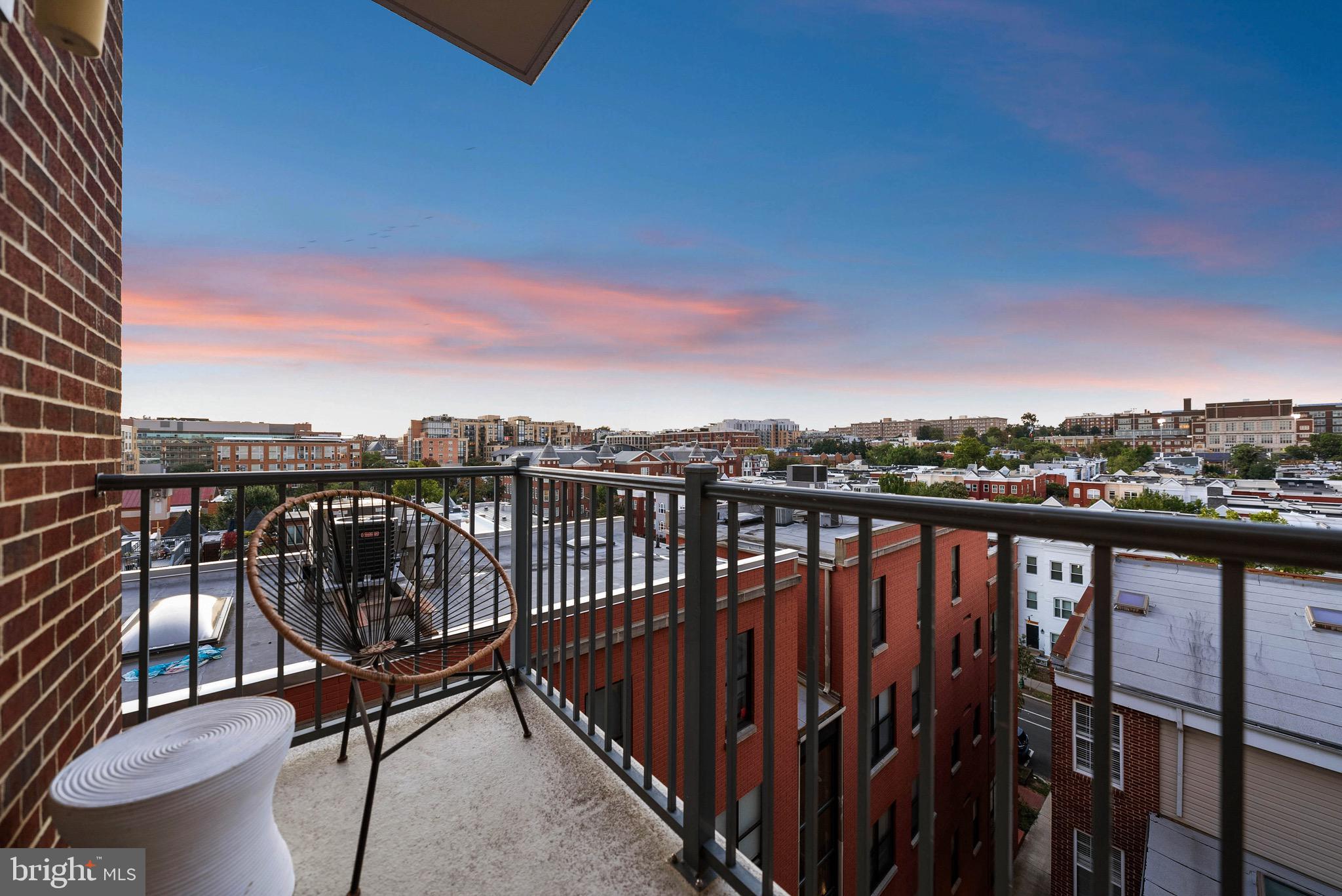 2020 12th St NW #603