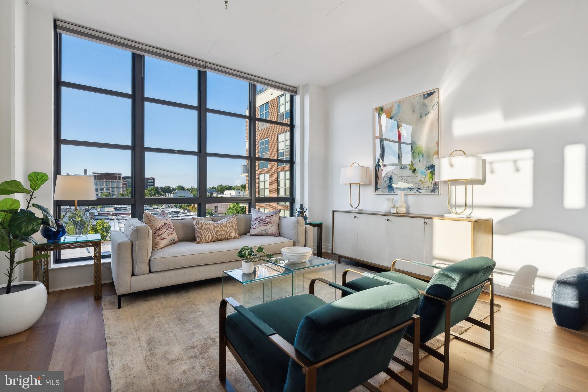 2020 12th St NW #603