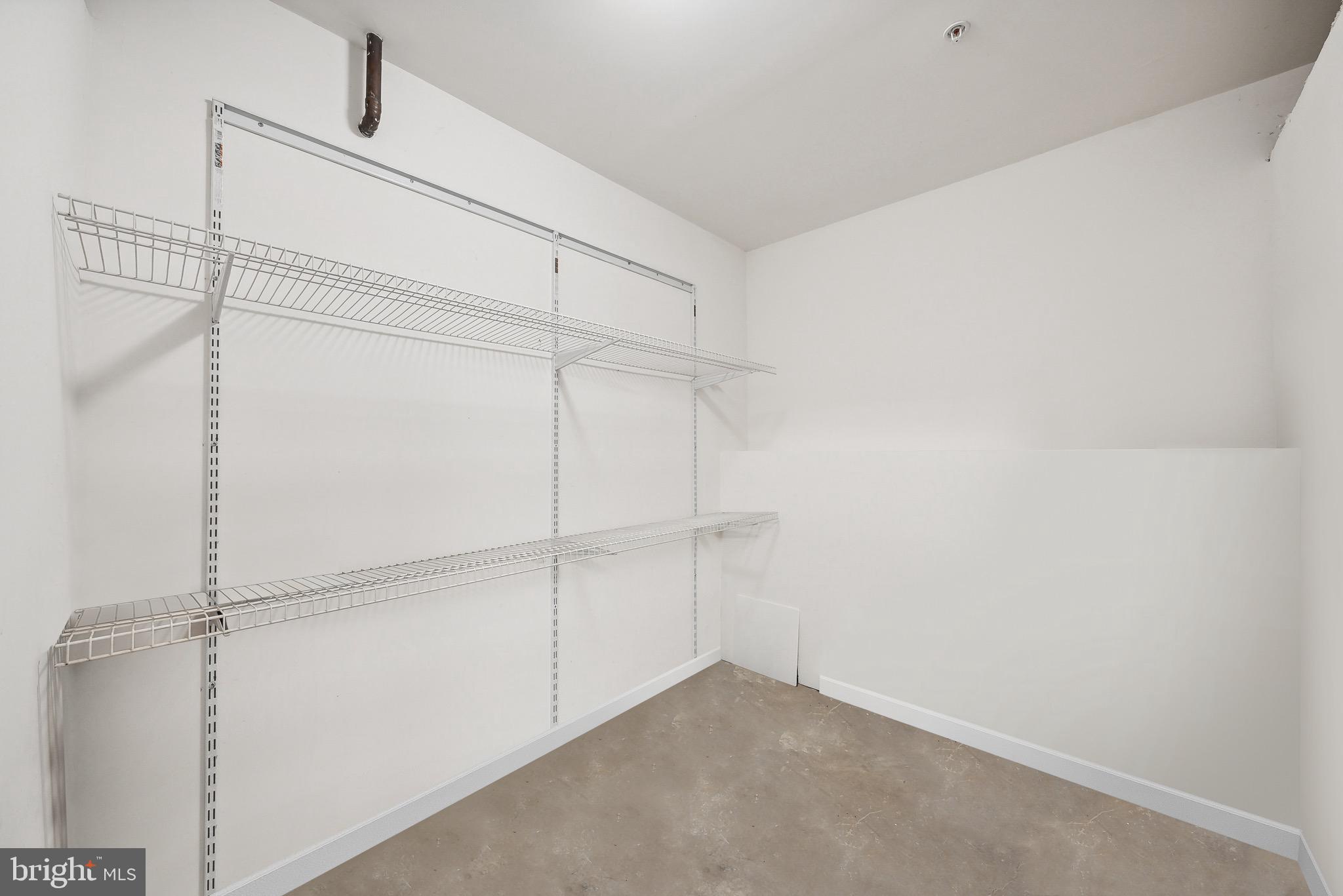 1354 Euclid St NW #101b