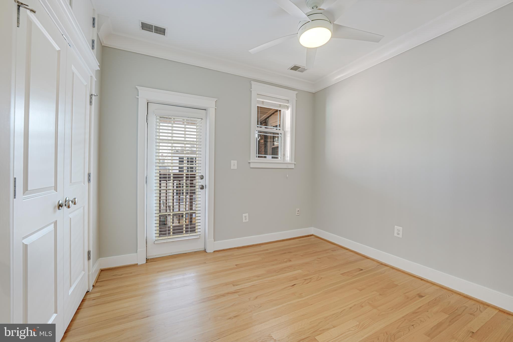 1408 10th St NW #302