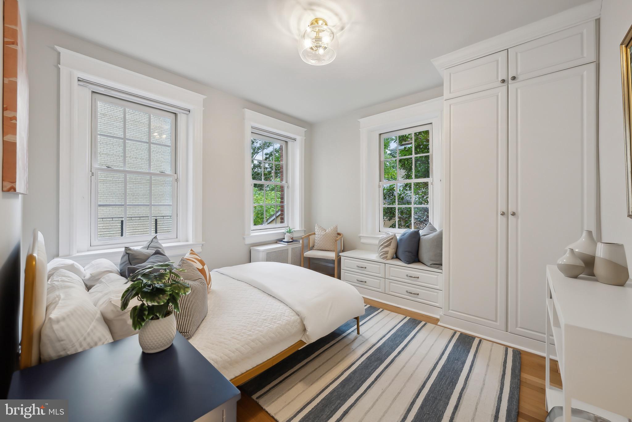 1835 Phelps Pl NW #23