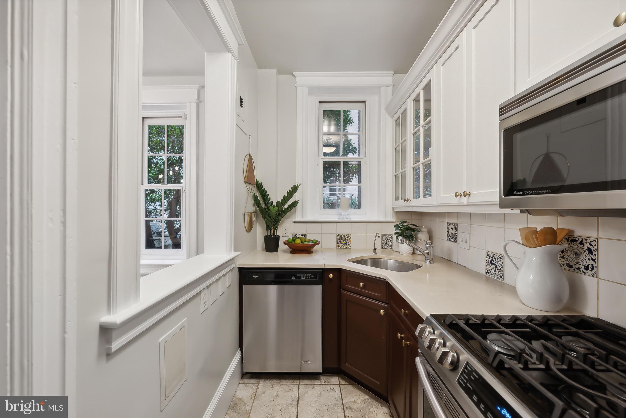 1835 Phelps Pl NW #23