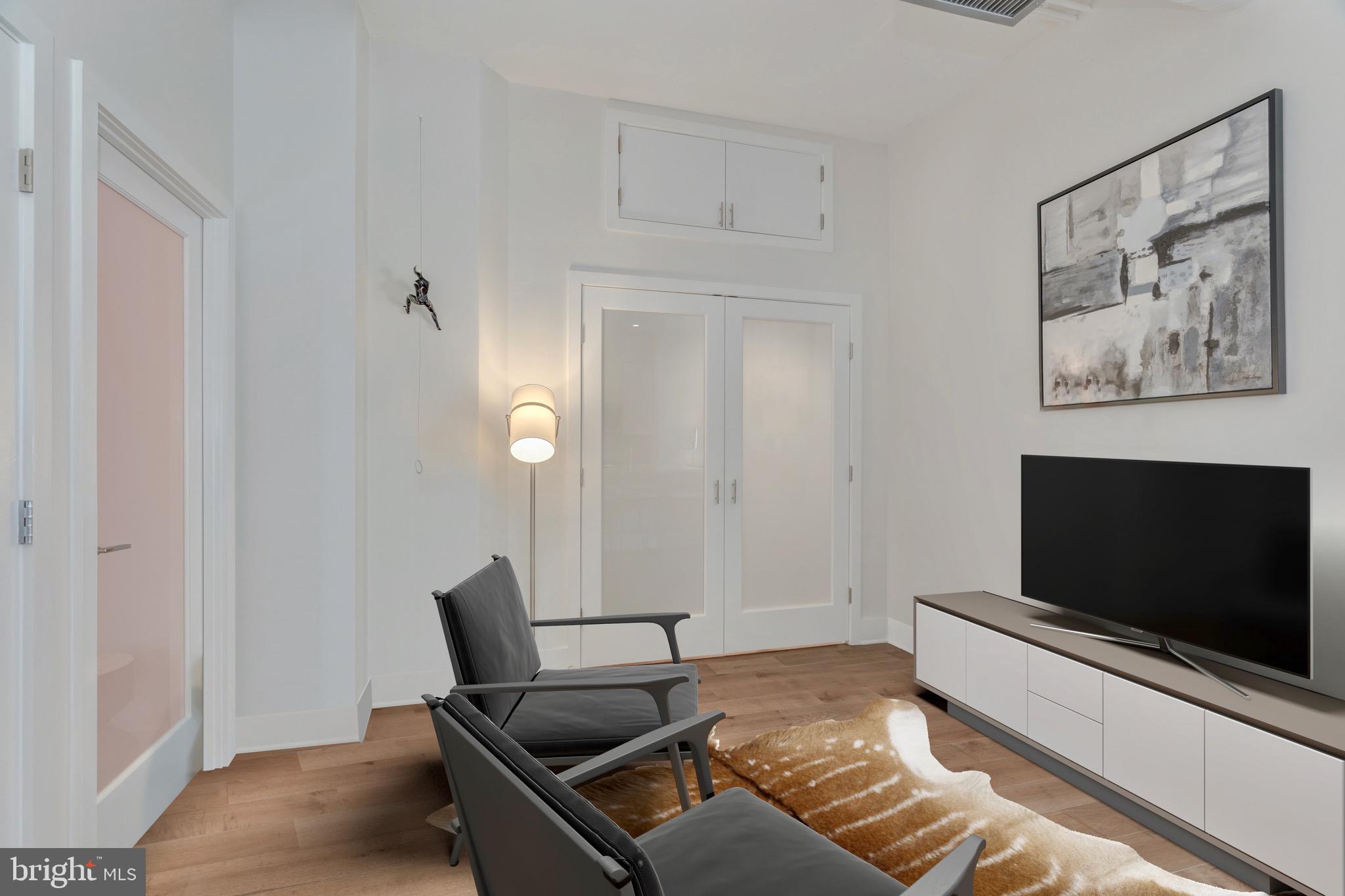 2020 12TH ST NW #417