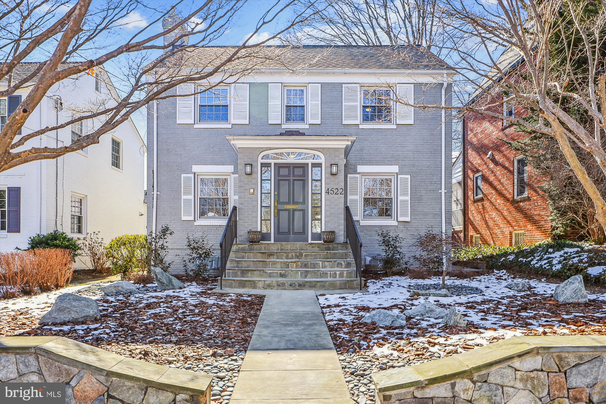 4522 Albemarle St NW