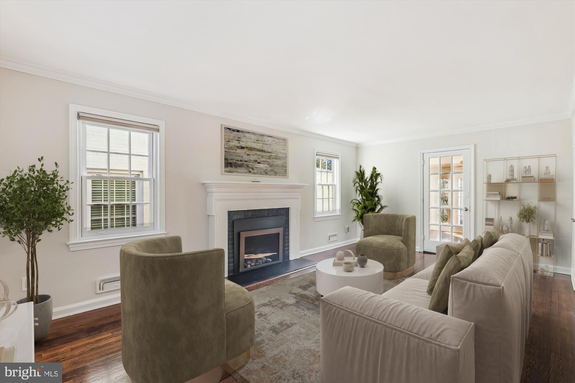 4522 Albemarle St NW