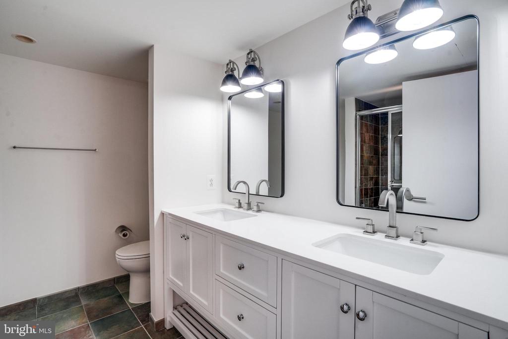 1401 Church St NW #217