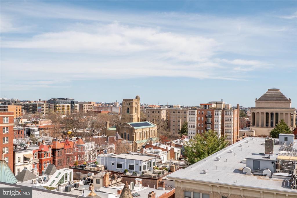 1724 17th St NW #81