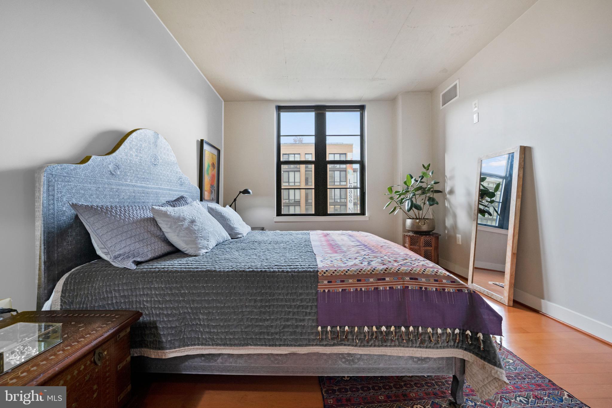 2125 14TH ST NW #528