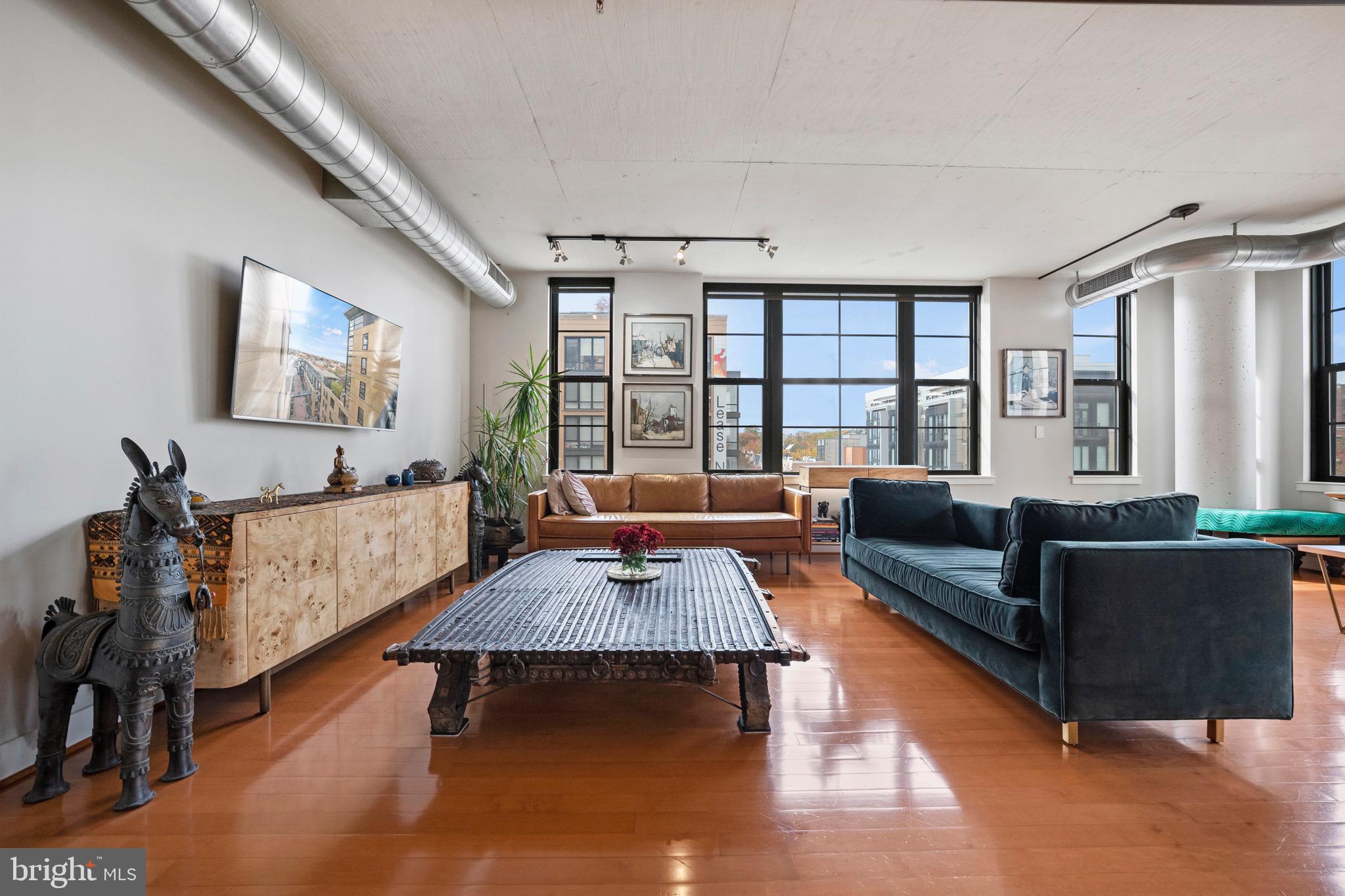 2125 14TH ST NW #528