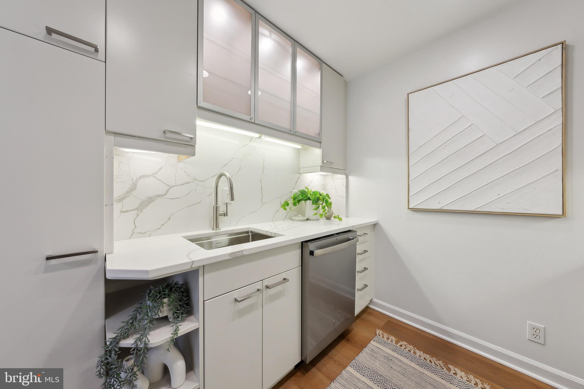 1830 17th St NW #506