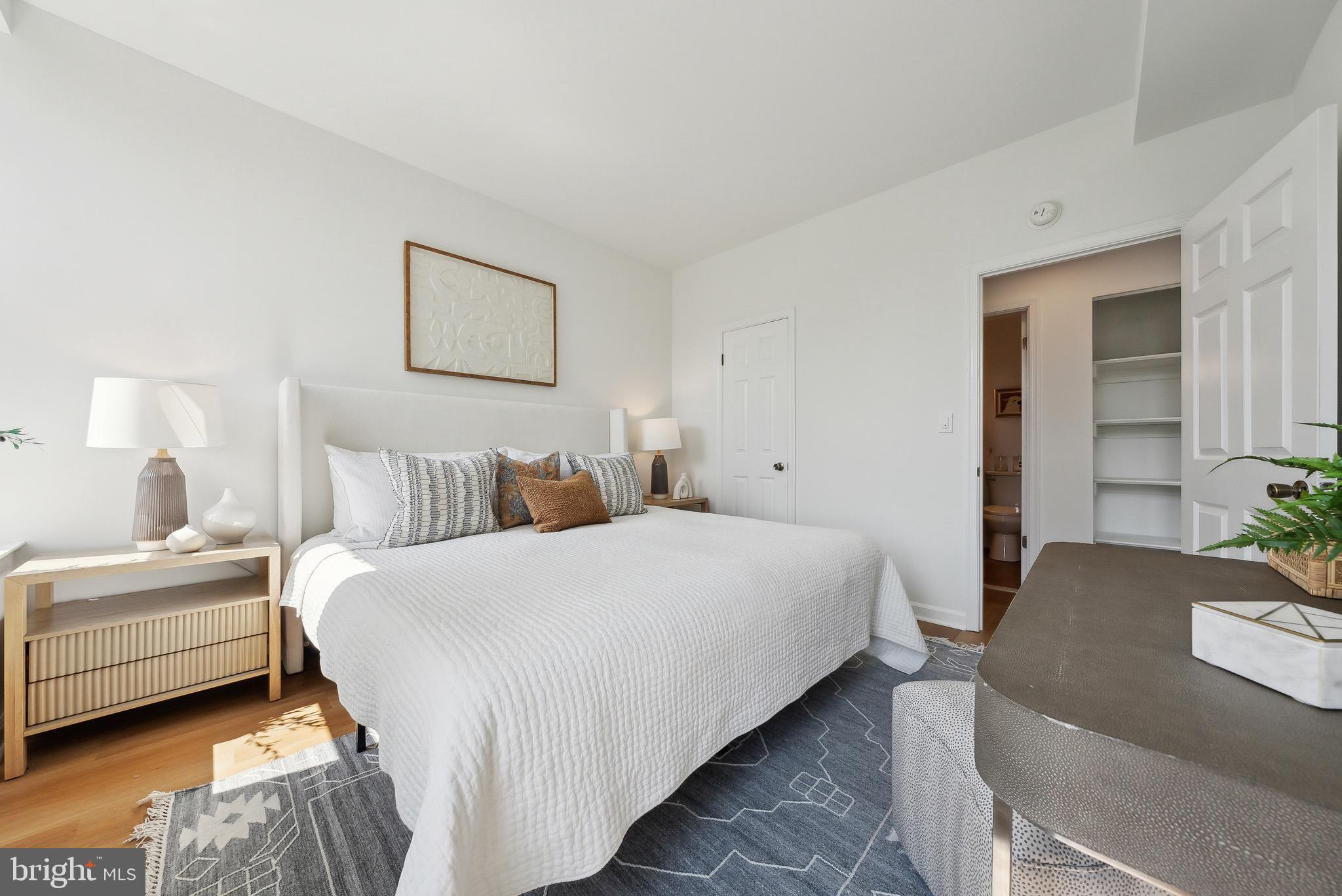 1830 17th St NW #506