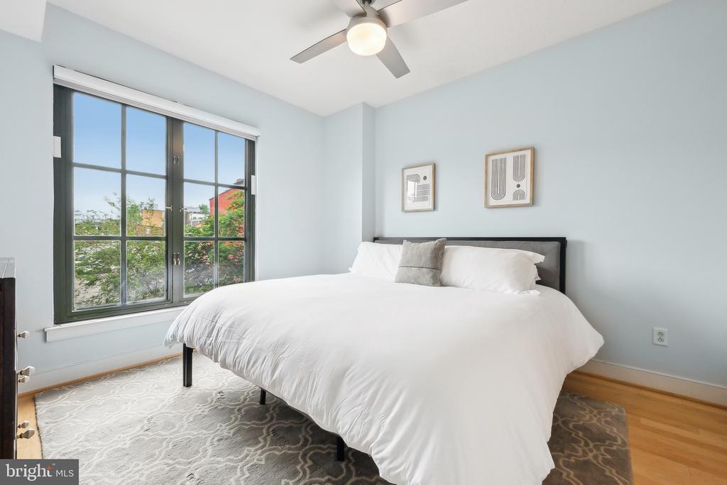 910 M St NW #310