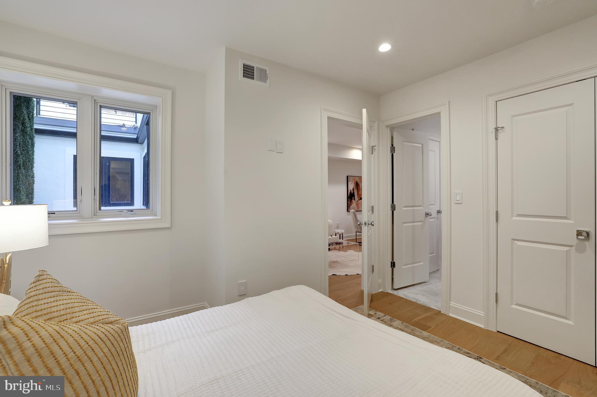 1335 11TH STREET NW 1