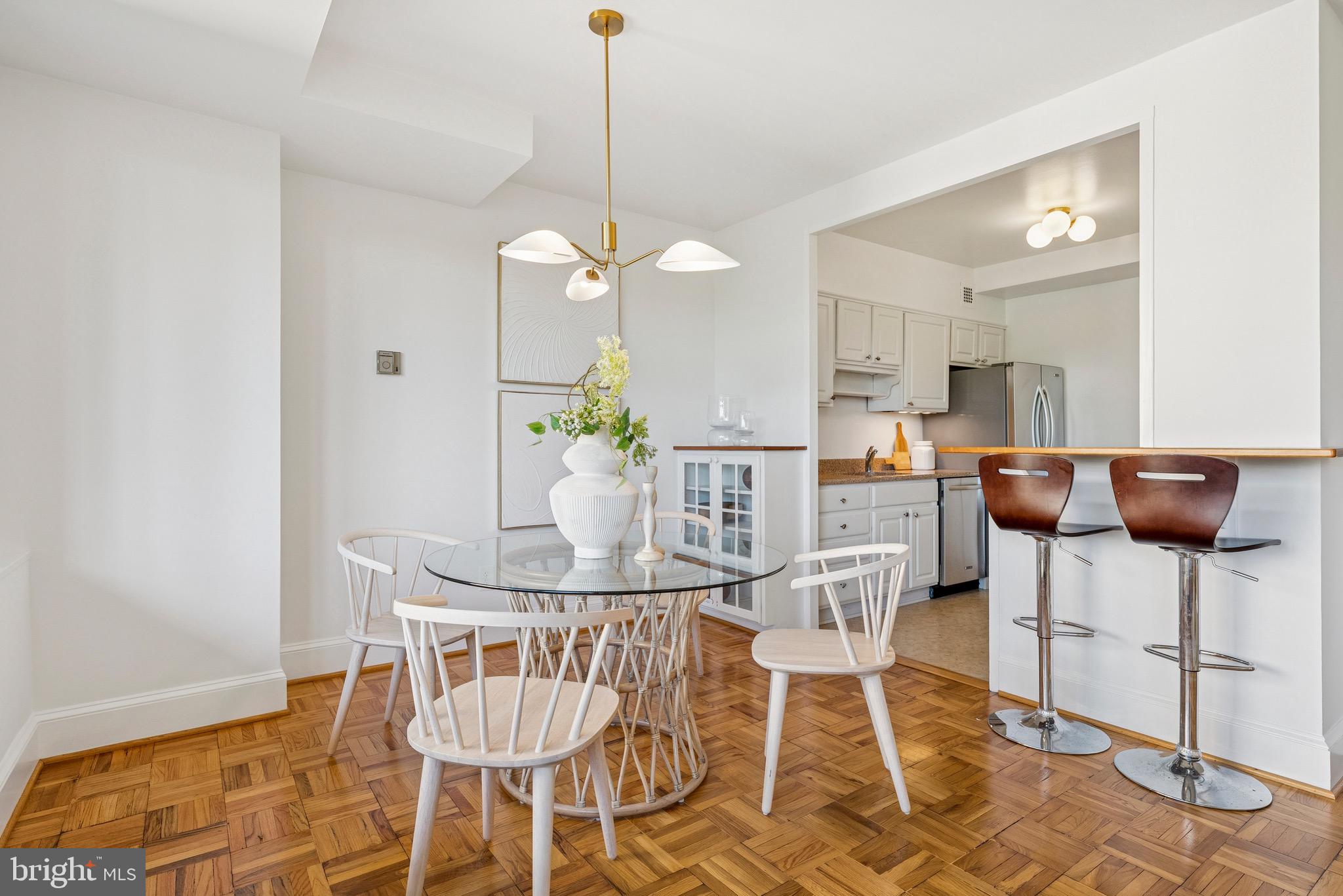 4740 CONNECTICUT AVENUE NW 709