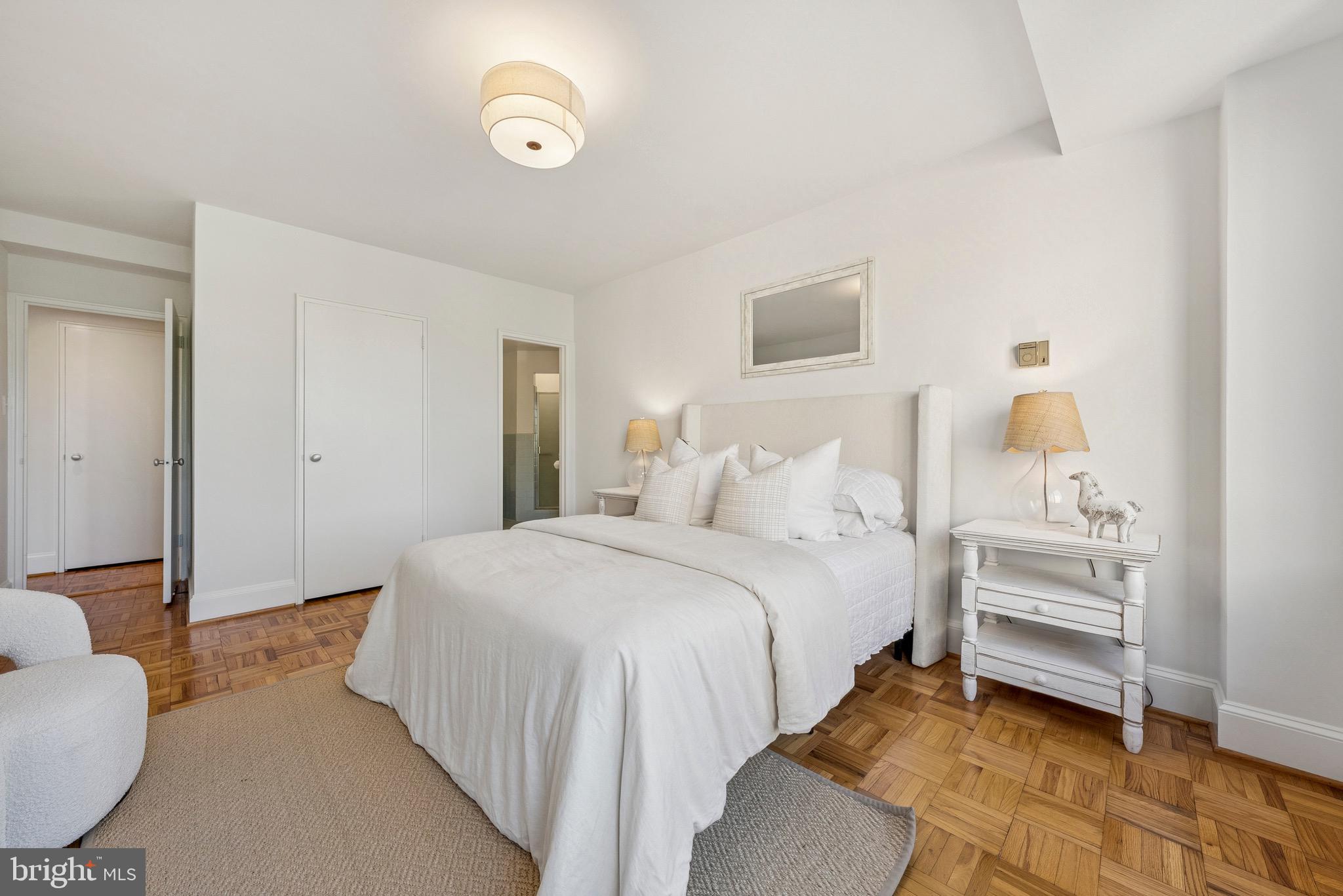 4740 CONNECTICUT AVENUE NW 709