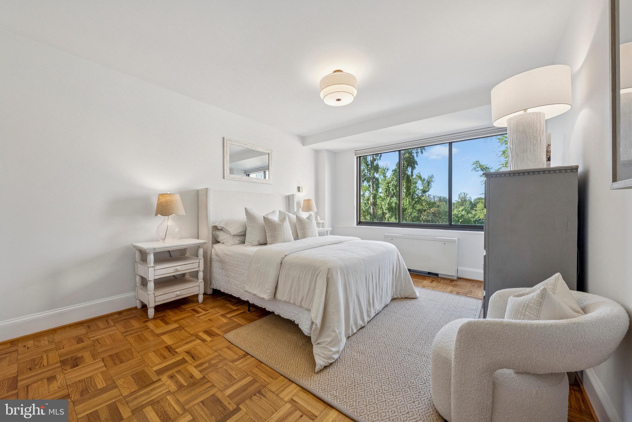 4740 CONNECTICUT AVENUE NW 709