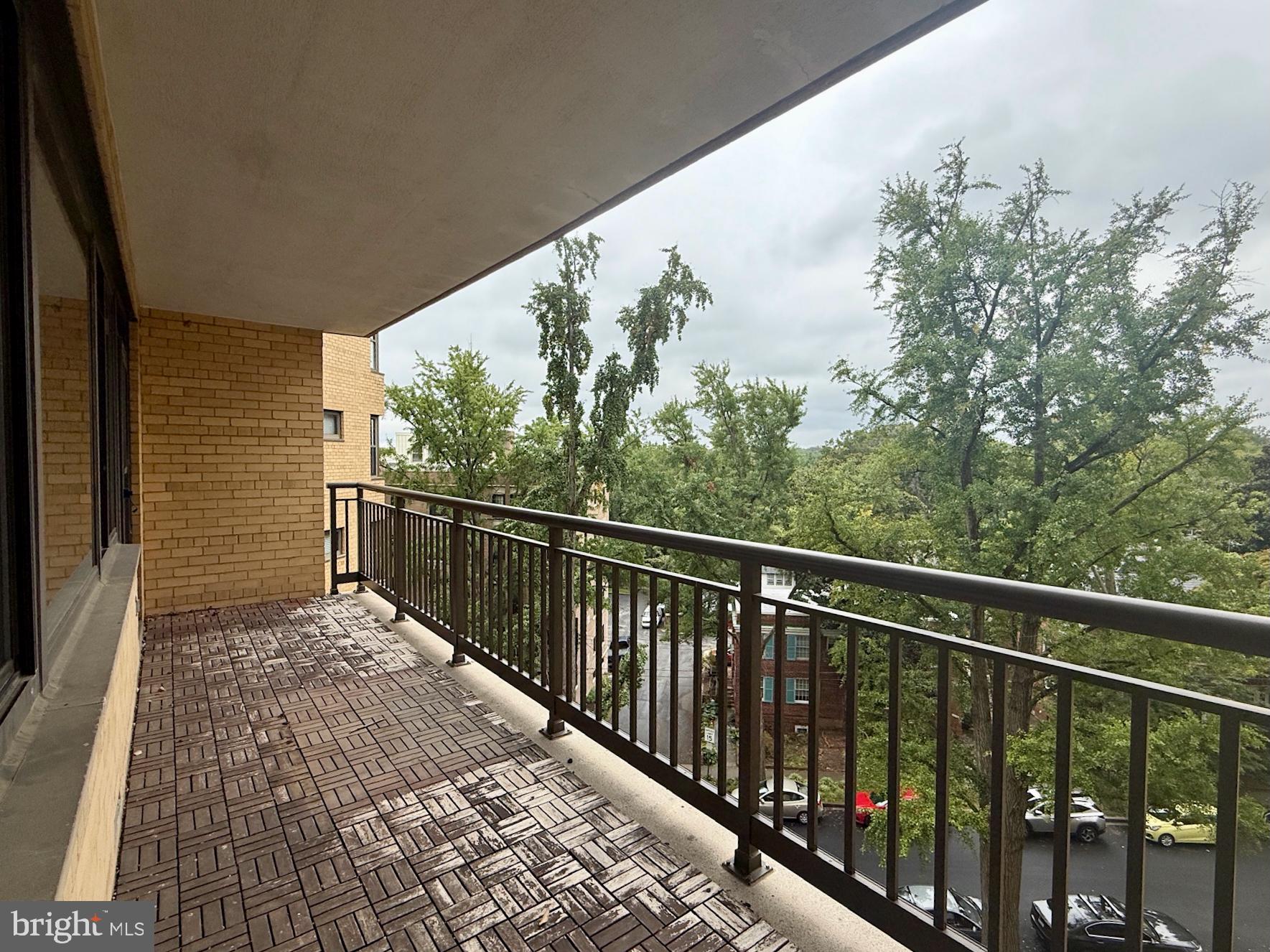 4740 CONNECTICUT AVENUE NW 709