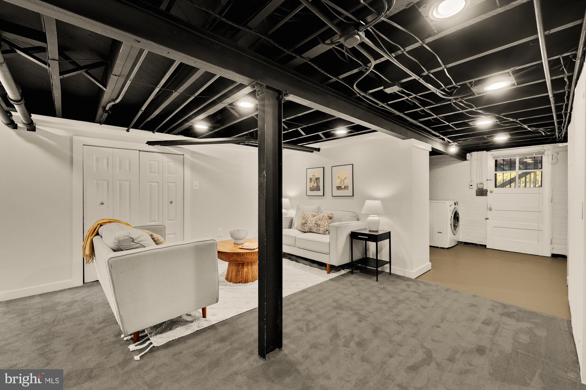 1312 RANDOLPH STREET NE