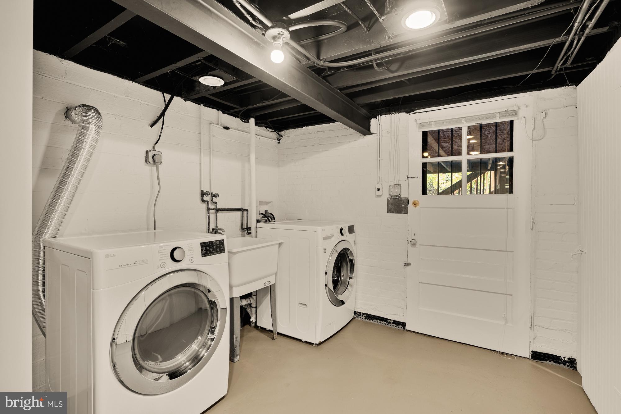 1312 RANDOLPH STREET NE