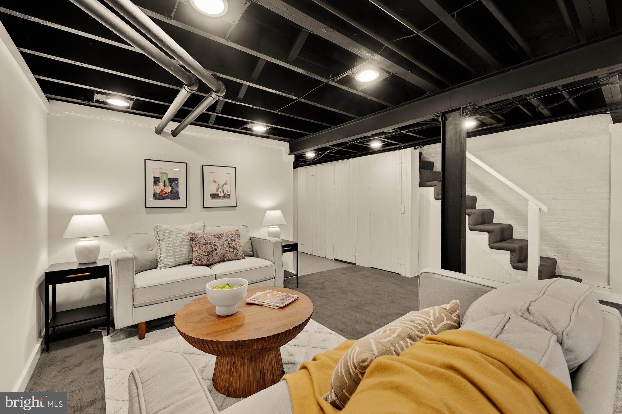 1312 RANDOLPH STREET NE