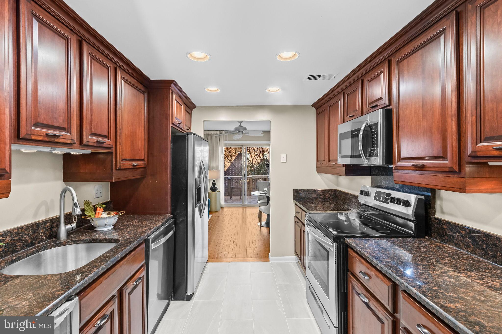 1729 NEWTON STREET NW