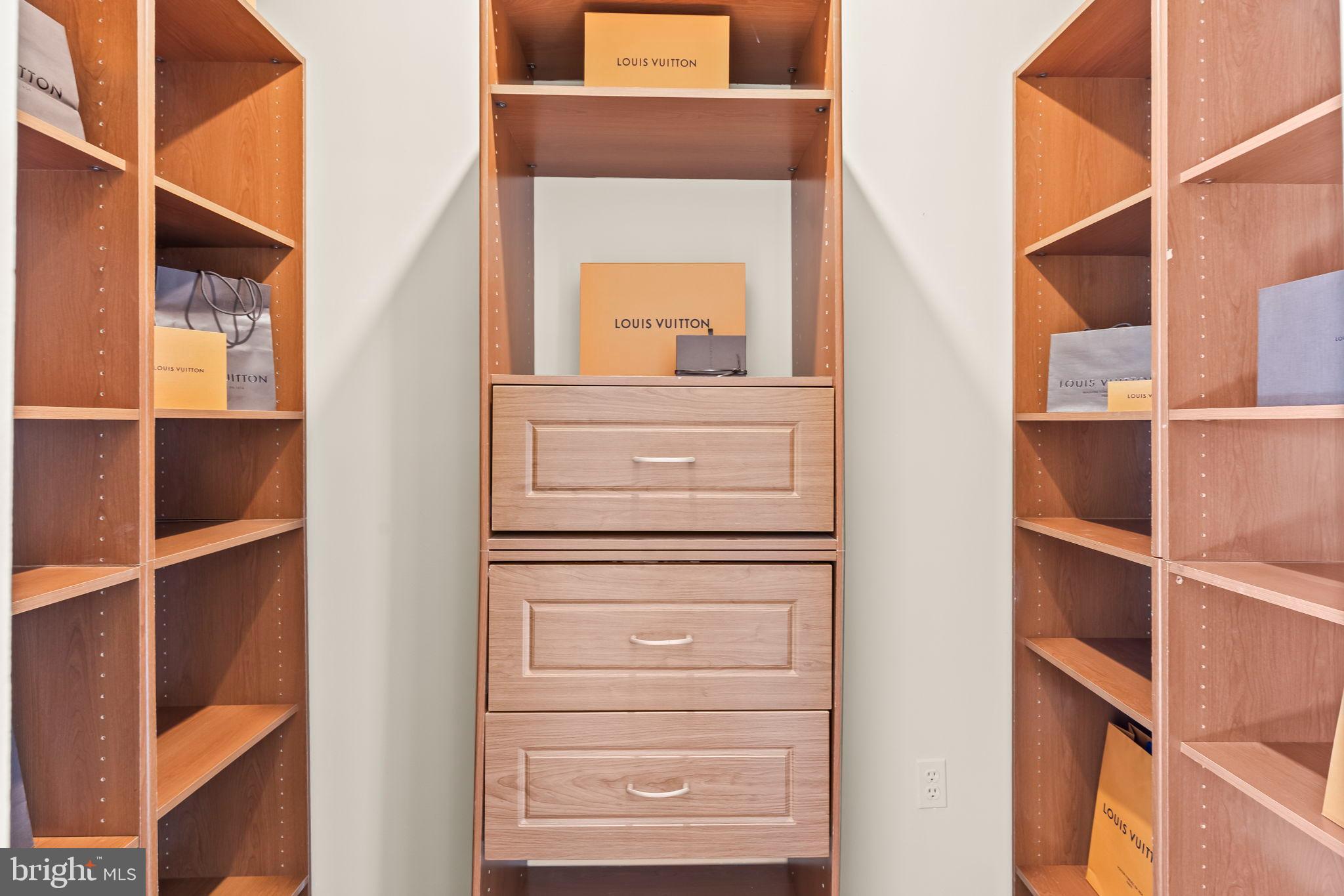 1729 NEWTON STREET NW