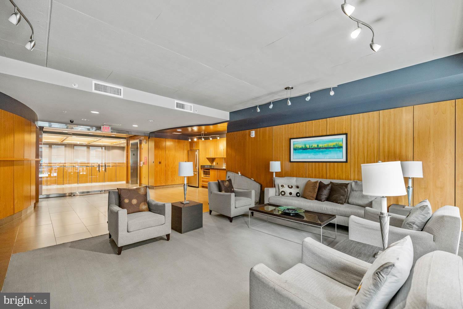 1133 14TH STREET NW 802