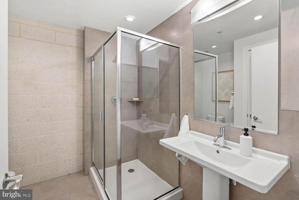 1133 14TH STREET NW 802