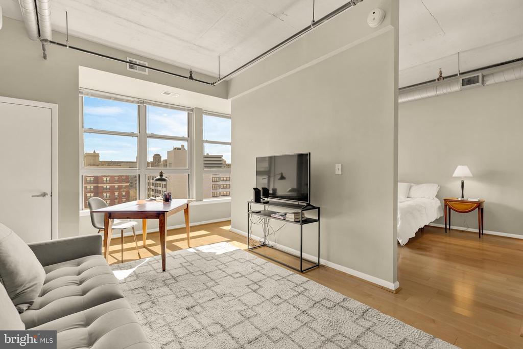 1300 N STREET NW Unit: 814