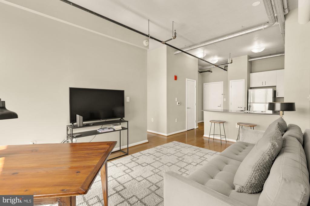 1300 N STREET NW Unit: 814