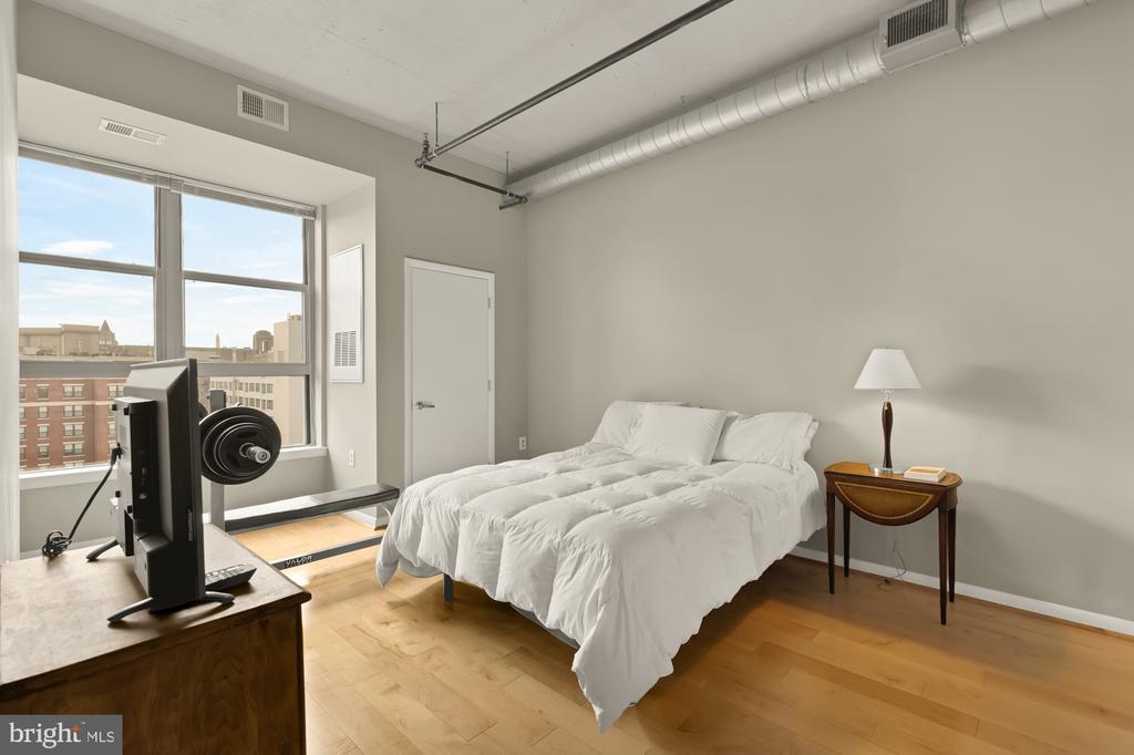 1300 N STREET NW Unit: 814
