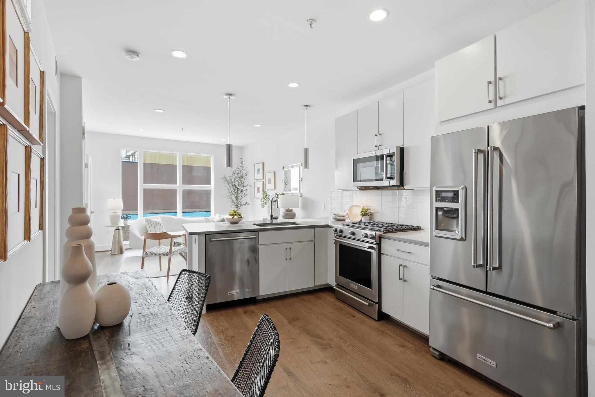 2337 CHAMPLAIN STREET NW 305