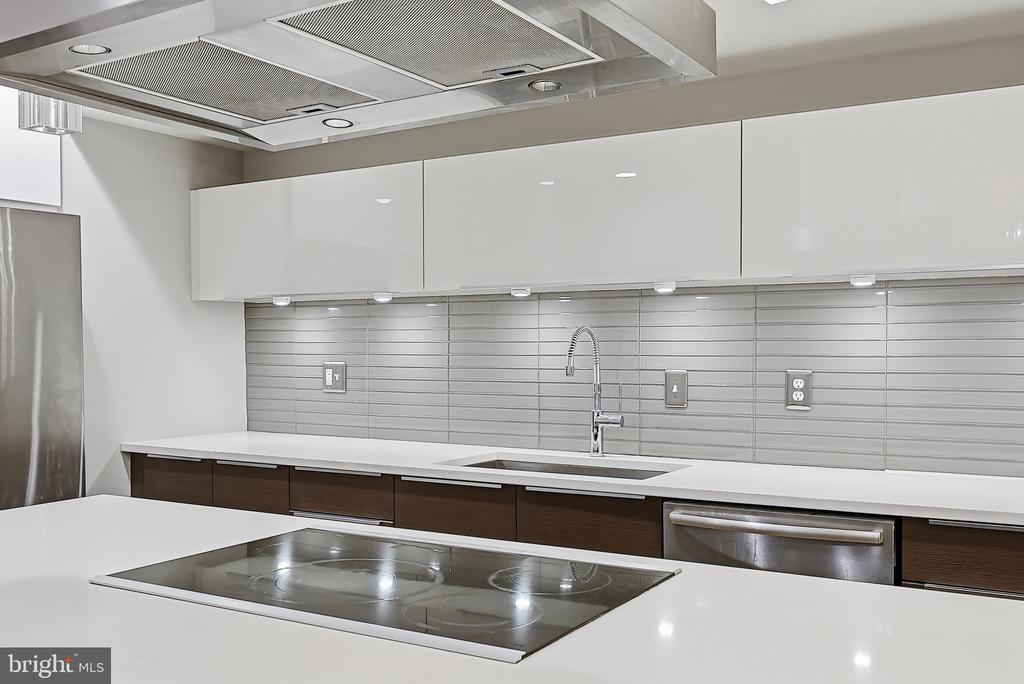 1341 IRVING STREET NW Unit: A