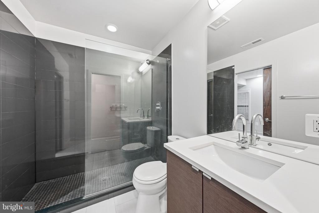 1341 IRVING STREET NW Unit: A