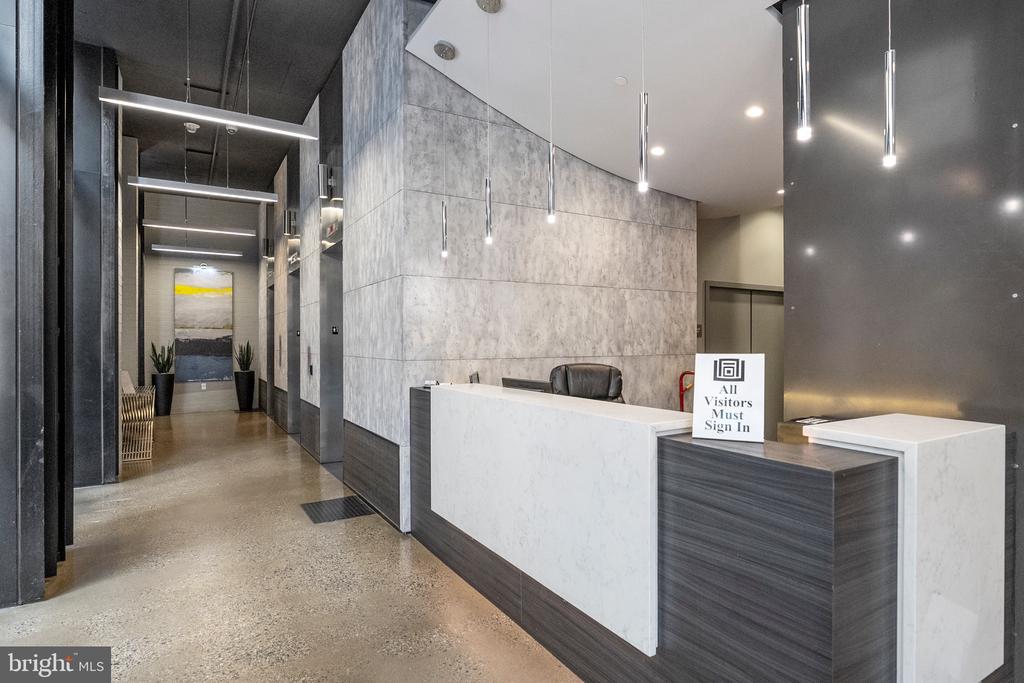 2125 14TH STREET NW Unit: 702