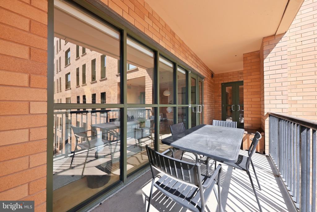910 M STREET NW Unit: 630