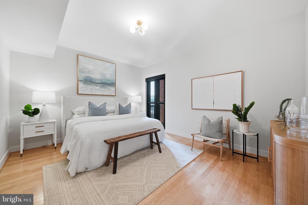 910 M STREET NW Unit: 630