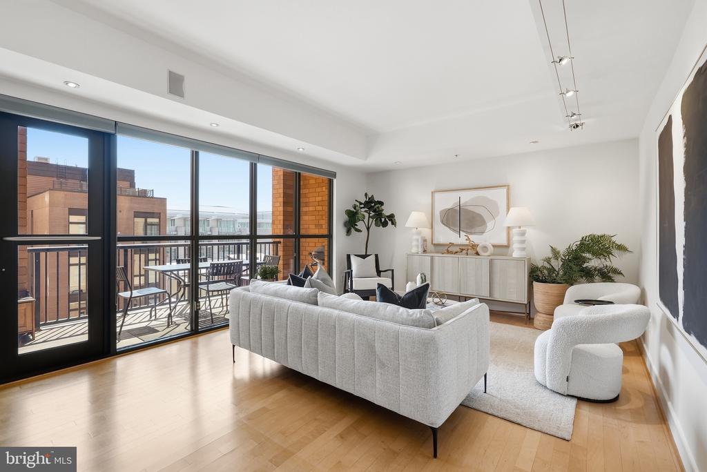 910 M STREET NW Unit: 630