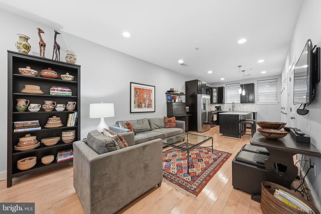 751 P STREET NW Unit: 5